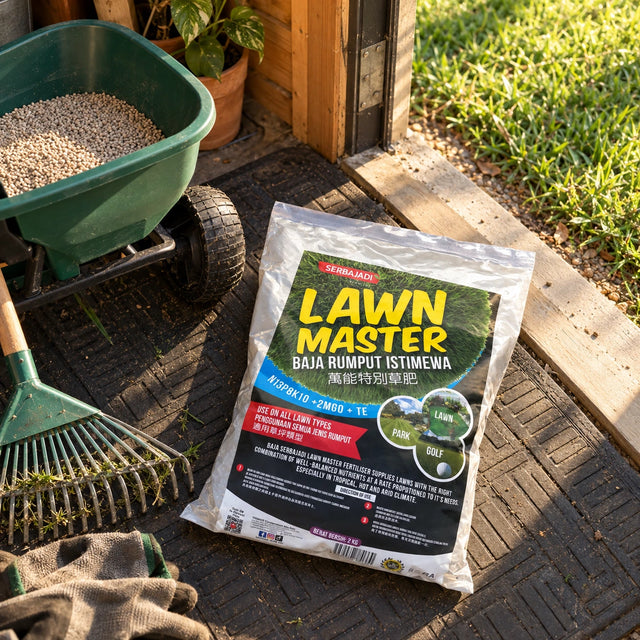 Serbajadi Lawnmaster (Special Lawn Fertiliser) beside a tray of fertiliser and hand tools.